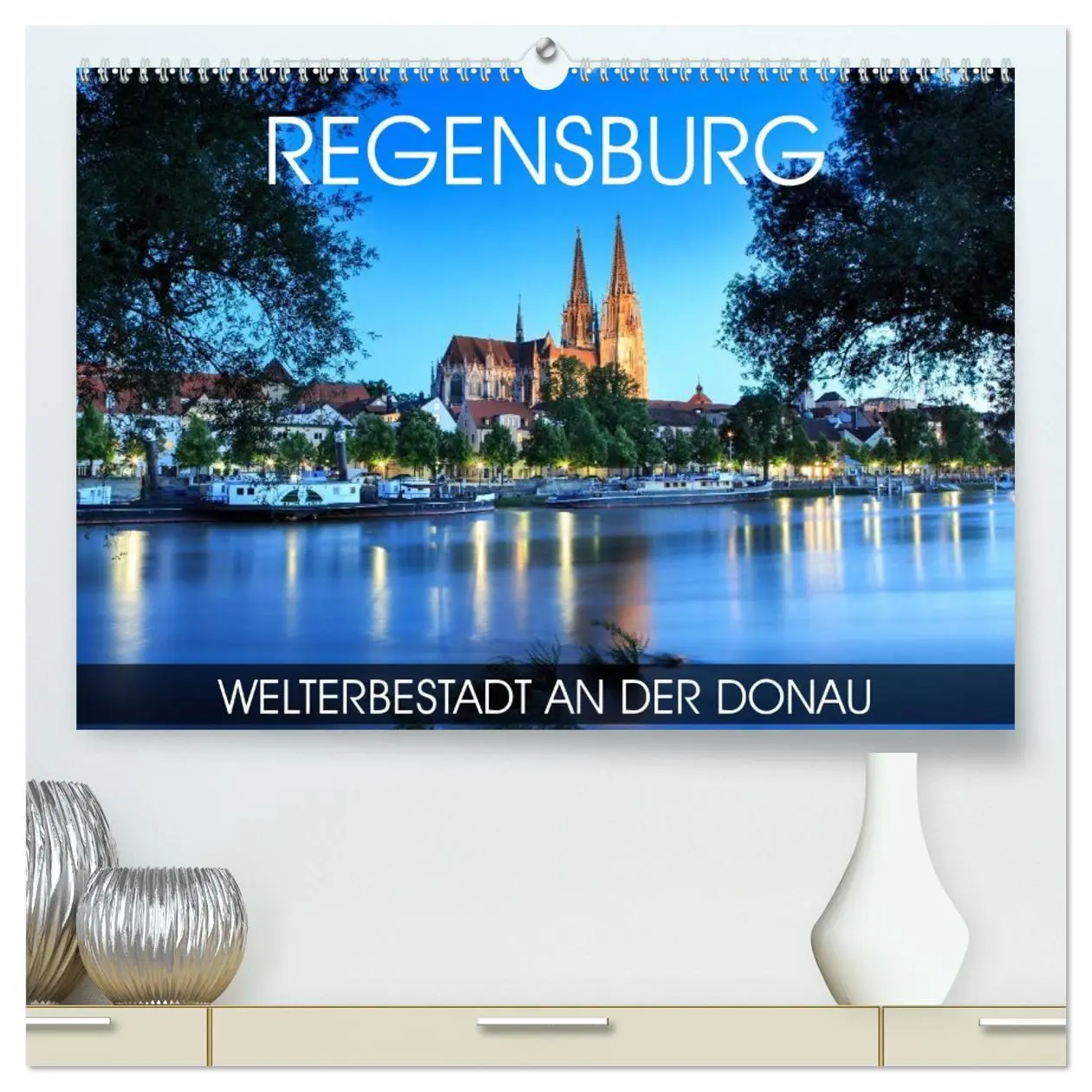 Cover: 9783457954355 | Regensburg - Welterbestadt an der Donau (hochwertiger Premium...