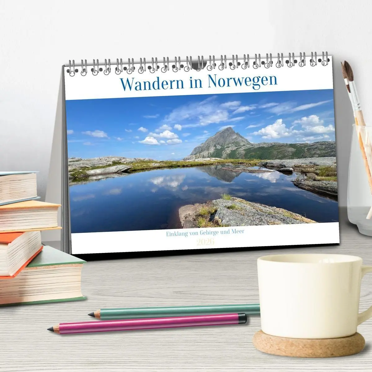 Bild: 9783516705355 | Wandern in Norwegen - Einklang von Gebirge und Meer (Tischkalender...