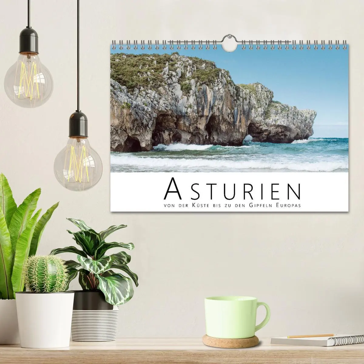 Bild: 9783457726655 | Asturien - Von der Küste bis zu den Gipfeln Europas (Wandkalender...
