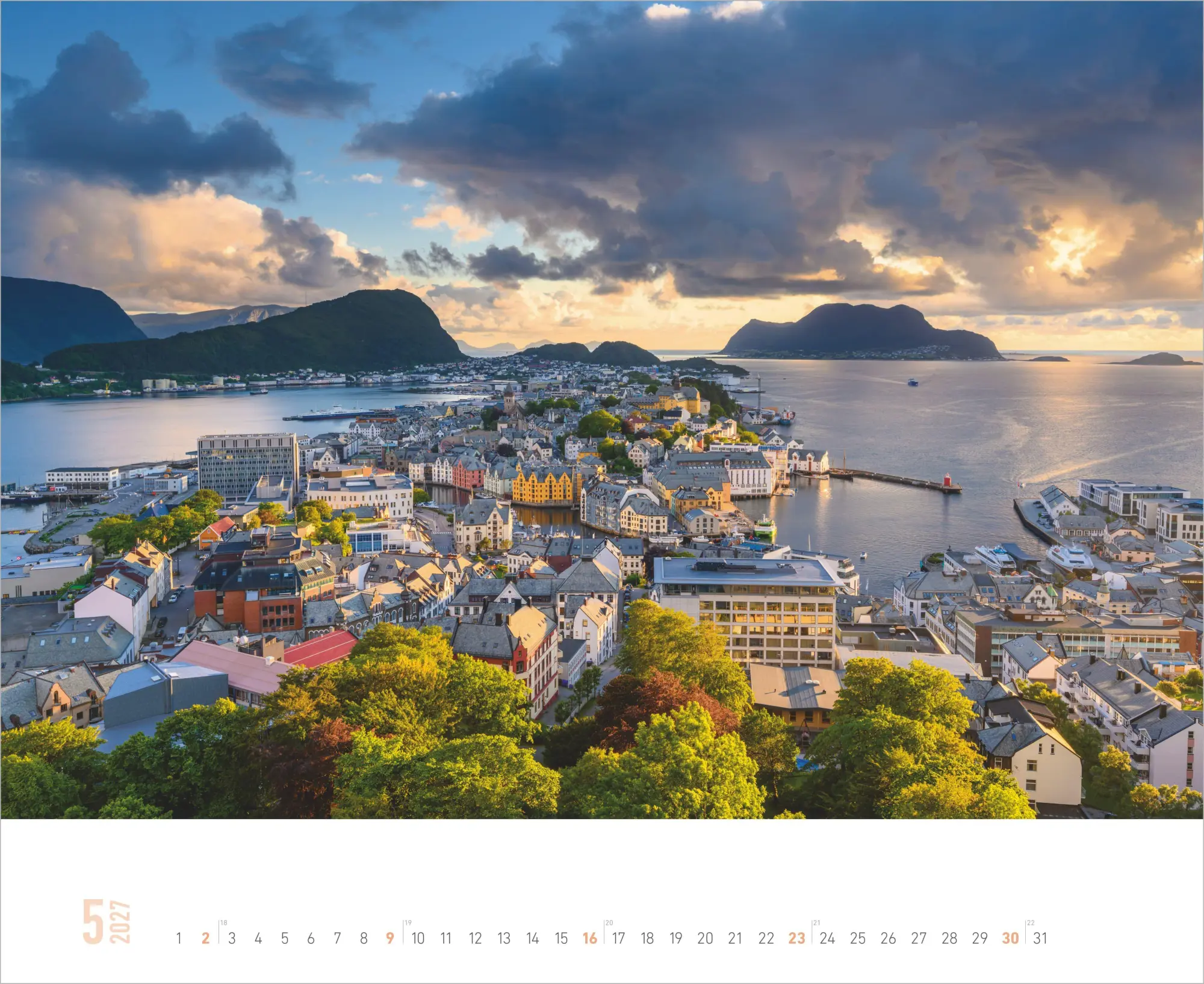 Bild: 4069095017955 | Hurtigruten 2027 | Neumann Verlage GmbH &amp; Co KG | Kalender | 14 S.