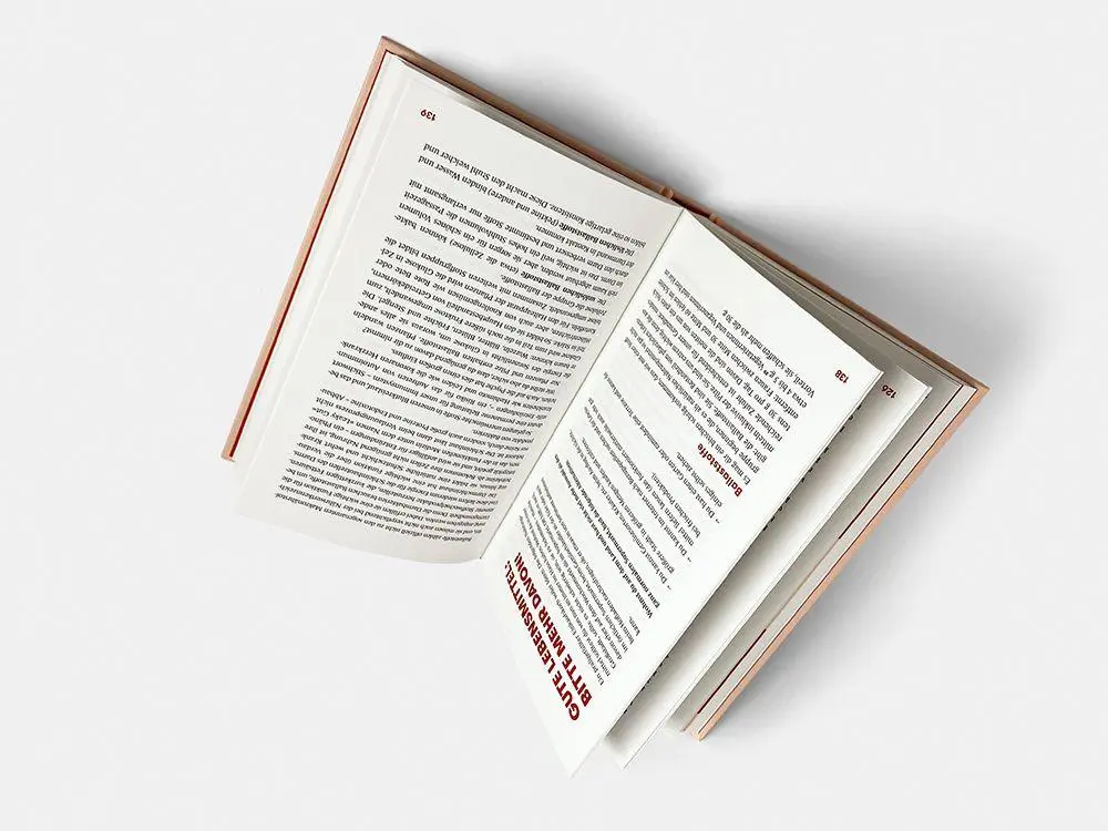 Bild: 9783710608155 | Somebody told me | Susanne Liedtke (u. a.) | Buch | 224 S. | Deutsch