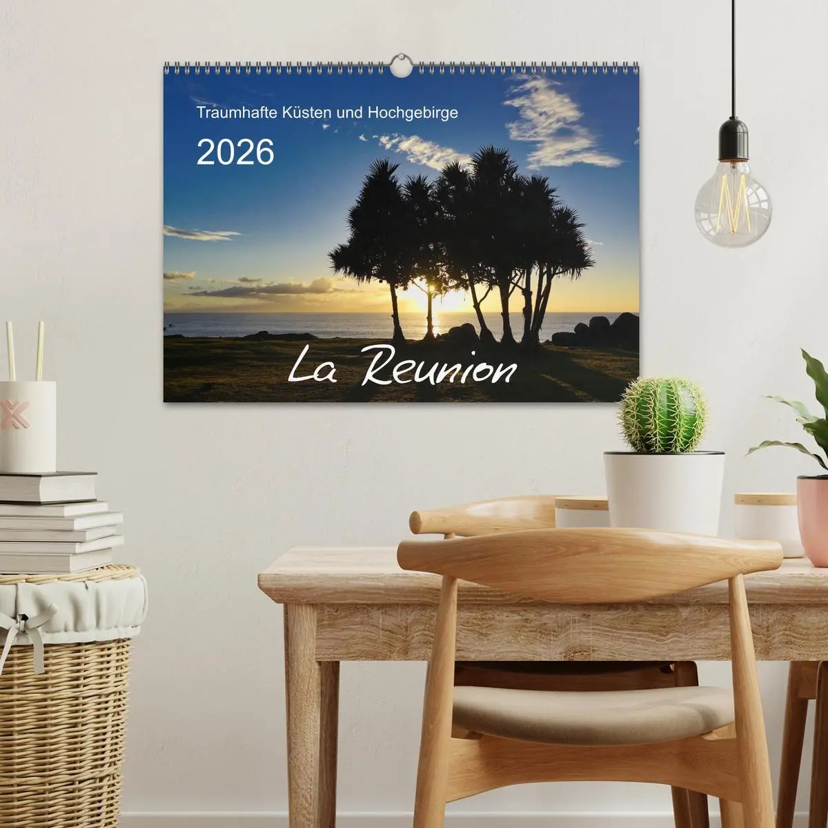 Bild: 9783457249055 | La Reunion - Traumhafte Küsten und Hochgebirge (Wandkalender 2026...