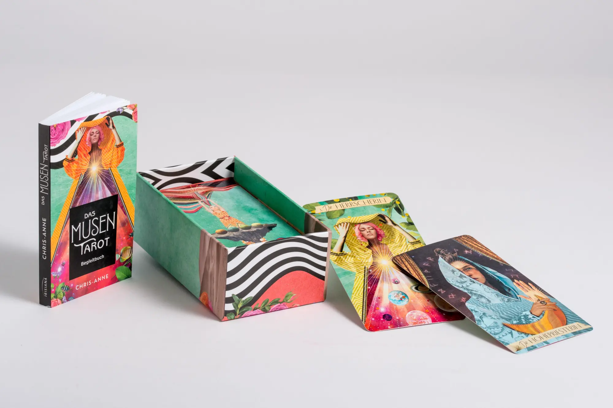 Bild: 4250939900056 | Das Musen-Tarot | 78 Karten mit Begleitbuch | Chris-Anne | Box | 2022