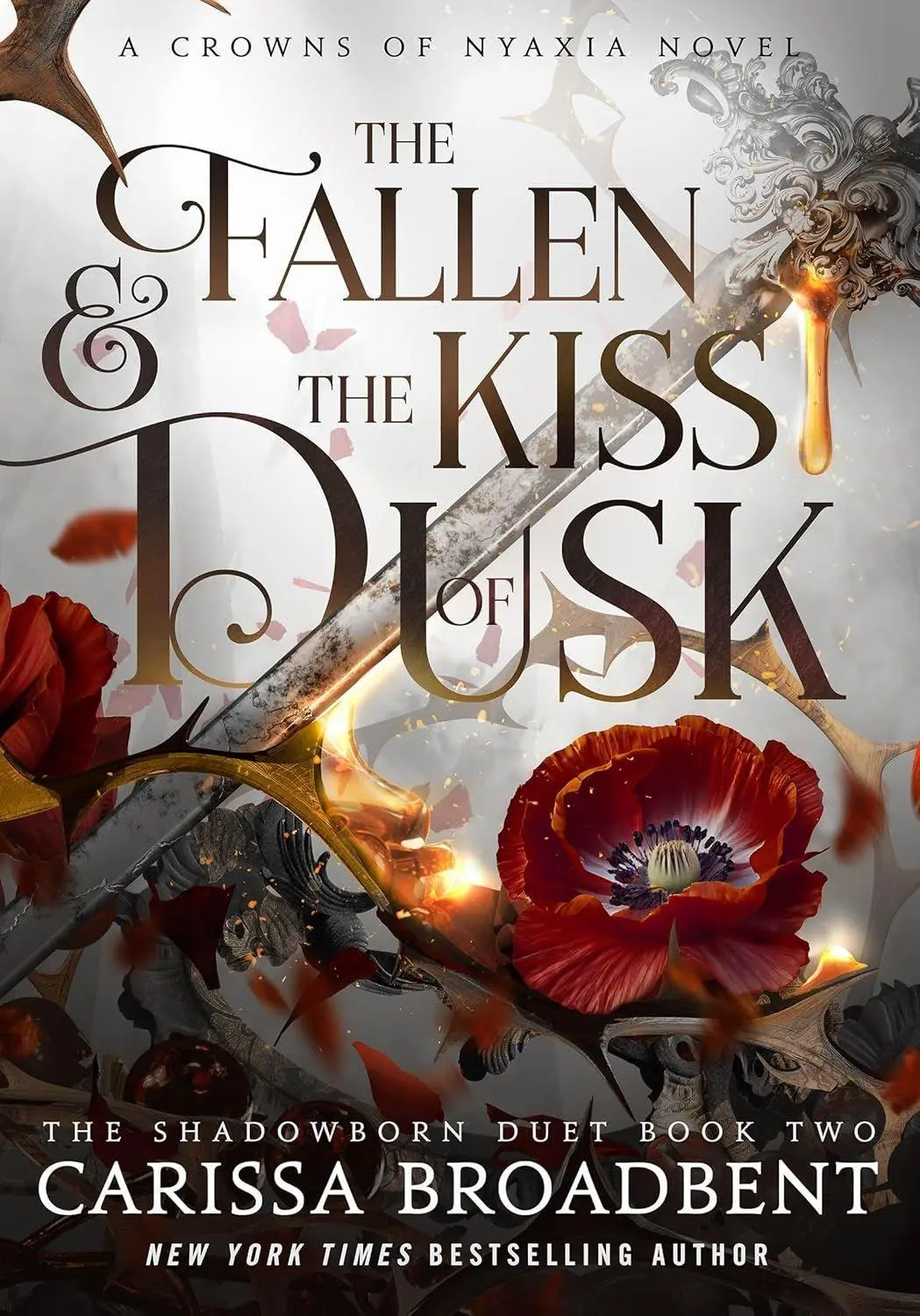 Cover: 9781035051656 | The Fallen and the Kiss of Dusk | Carissa Broadbent | Taschenbuch