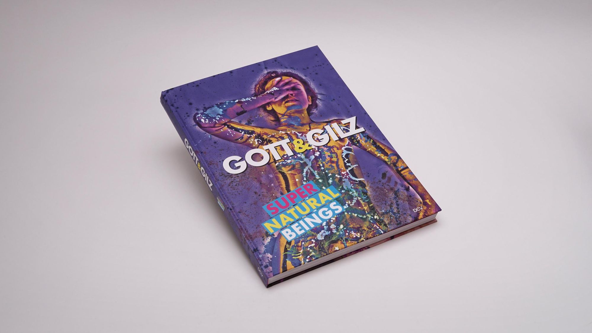Bild: 9783969121856 | GOTT&amp;GILZ - Supernatural Beings | Karina Chernenko | Buch | 192 S.