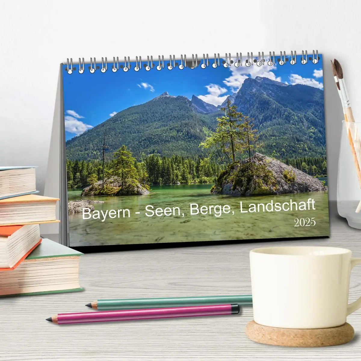 Bild: 9783457202456 | Bayern - Seen, Berge, Landschaft (Tischkalender 2025 DIN A5 quer),...