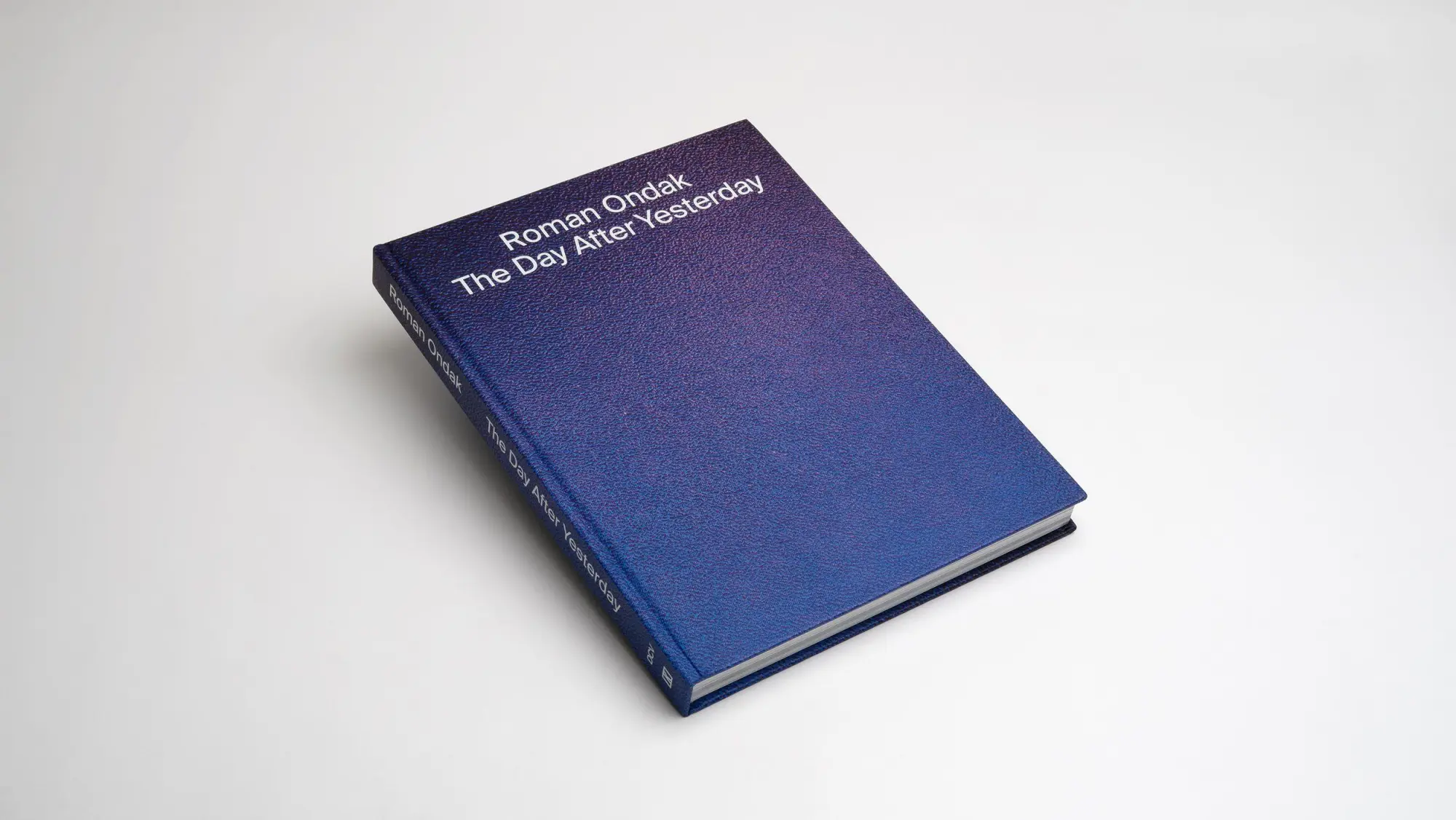Bild: 9783969122556 | Roman Ondak: The Day After Yesterday | Ivana Goossen (u. a.) | Buch