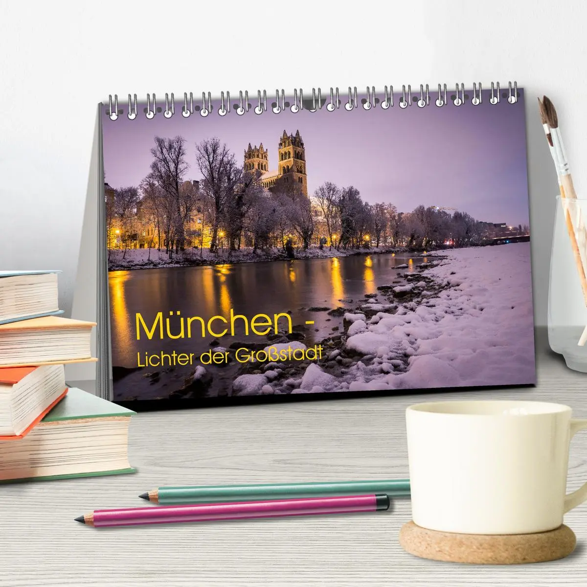 Bild: 9783457872956 | München - Lichter der Großstadt (Tischkalender 2026 DIN A5 quer),...