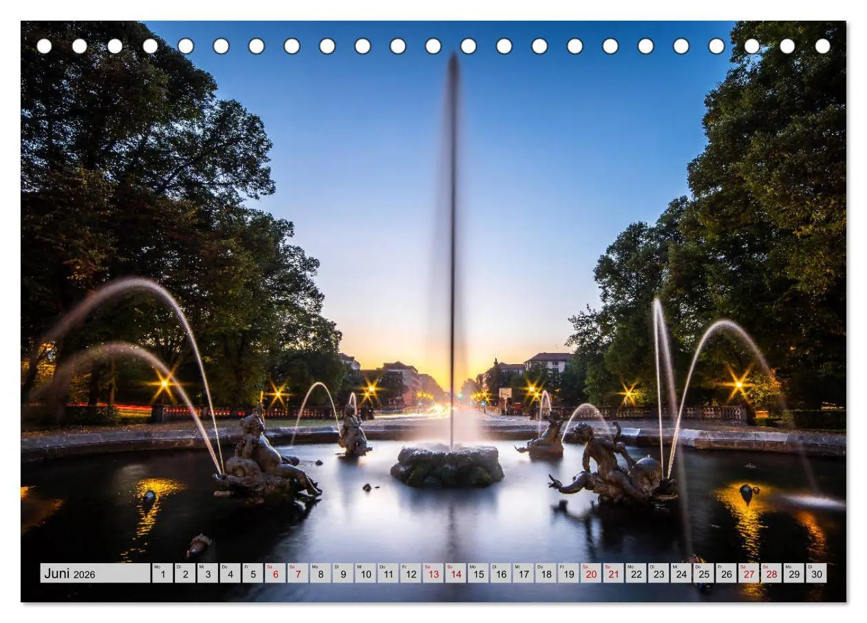 Bild: 9783457872956 | München - Lichter der Großstadt (Tischkalender 2026 DIN A5 quer),...