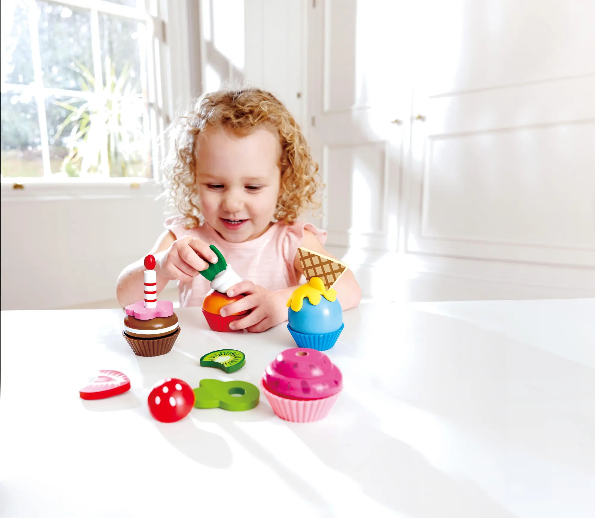 Bild: 6943478025356 | Hape - Cupcakes | Toynamics Europe GmbH | E3157 | Deutsch | 2025