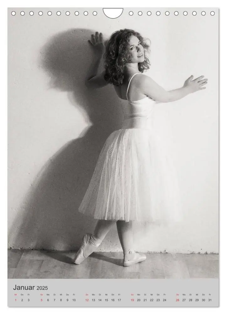 Bild: 9783457065556 | Ballerina (Wandkalender 2025 DIN A4 hoch), CALVENDO Monatskalender