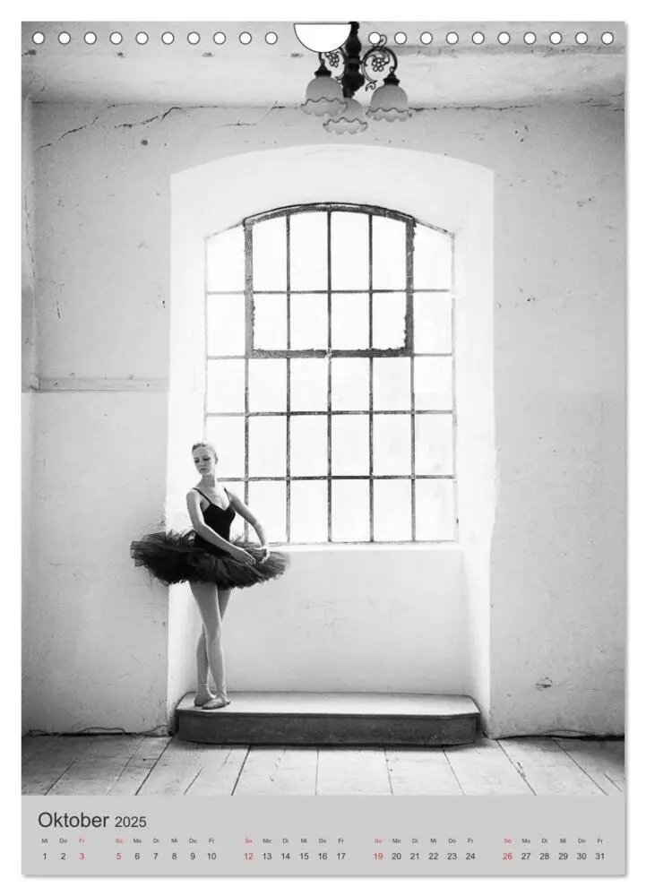 Bild: 9783457065556 | Ballerina (Wandkalender 2025 DIN A4 hoch), CALVENDO Monatskalender