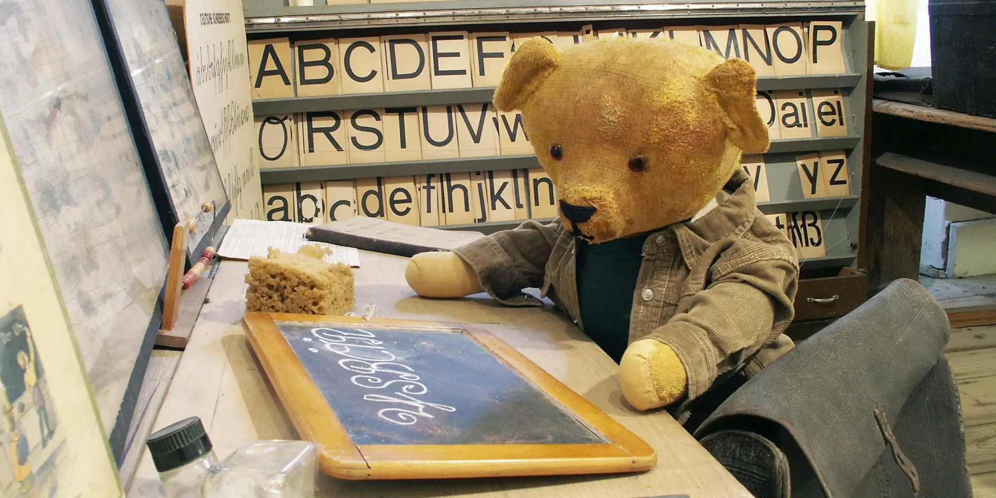 Bild: 9783959295956 | Teddys Welt/Teddy's World 2026 | Kalender 2026 | Kalender | 28 S.