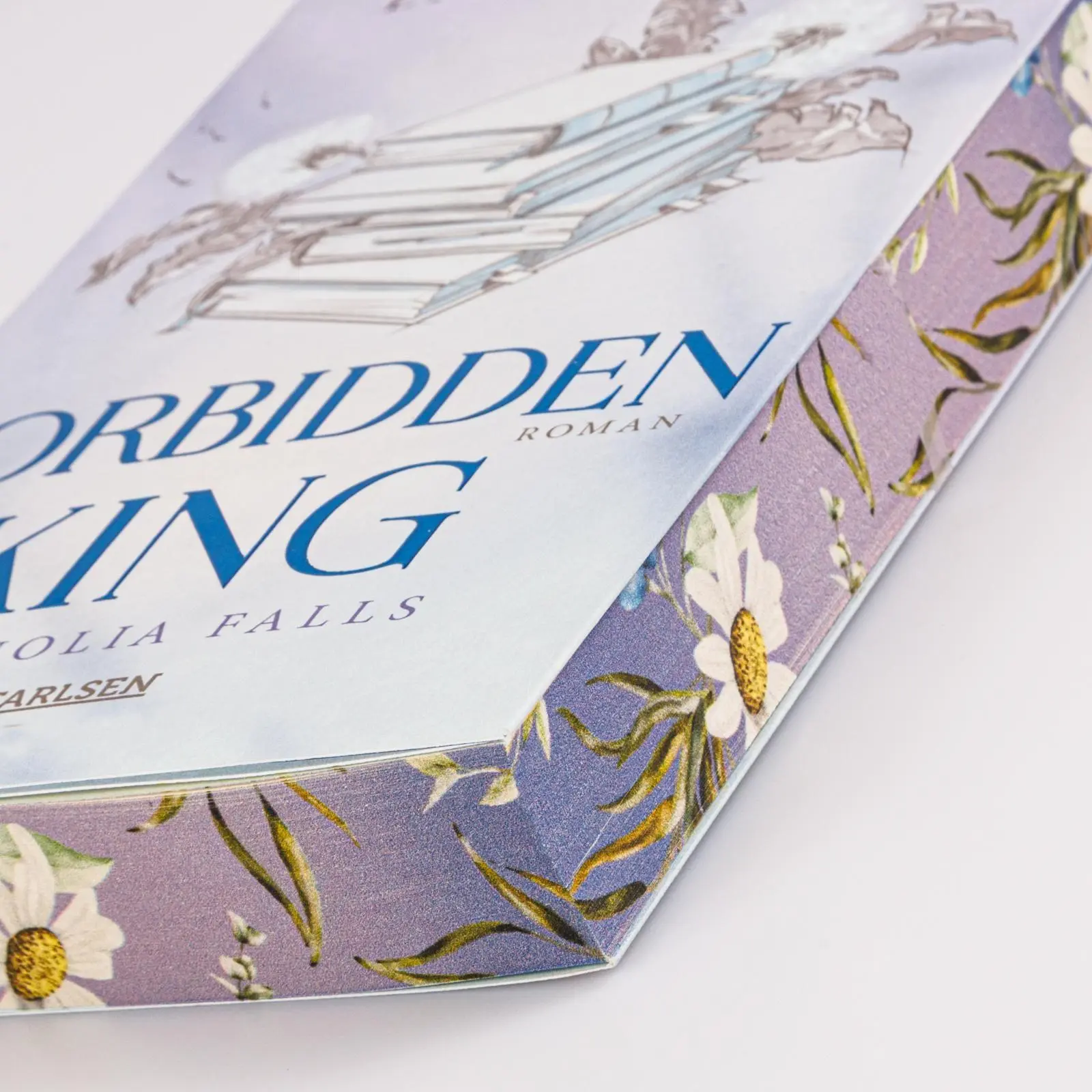 Bild: 9783551586056 | Magnolia Falls 3: Forbidden King | Laura Pavlov | Taschenbuch | 368 S.