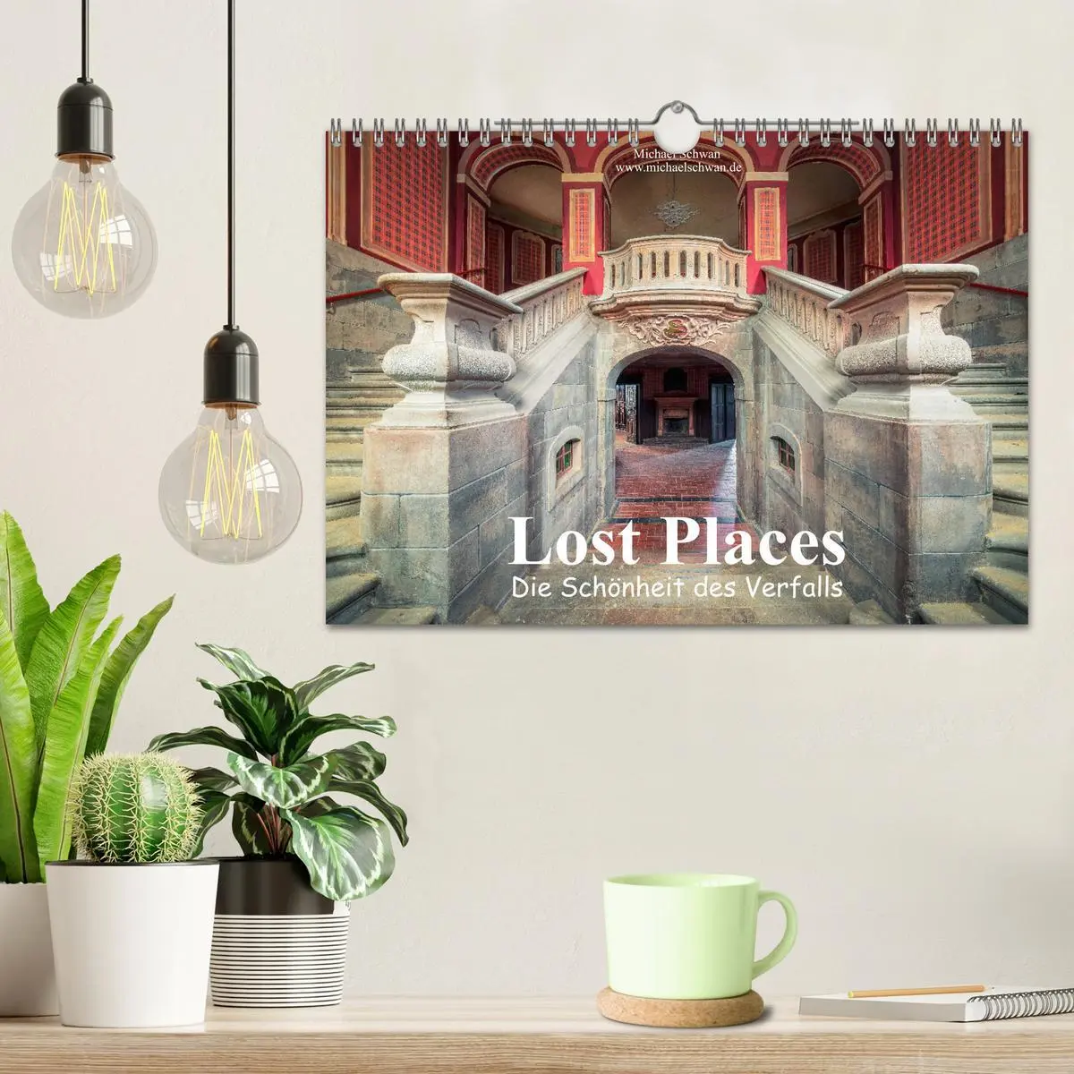 Bild: 9783457796856 | Die Schönheit des Verfalls - Lost Places (Wandkalender 2026 DIN A4...