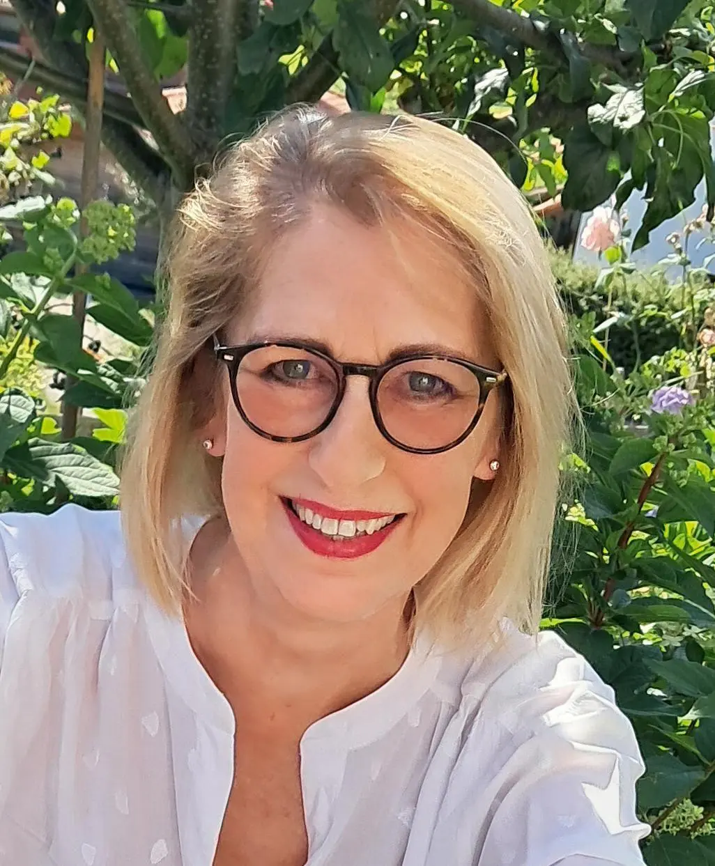 Autor: 9783492067256 | Der Garten der Geheimnisse | Antonia Riepp | Taschenbuch | 464 S.
