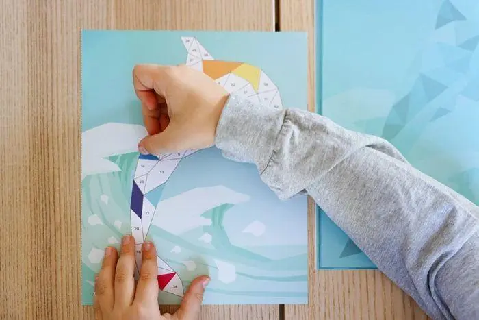 Bild: 7640409429656 | Sticker Painting Buch Ocean (MQ3) | Herausgegeben von ARTISTA | Spiel