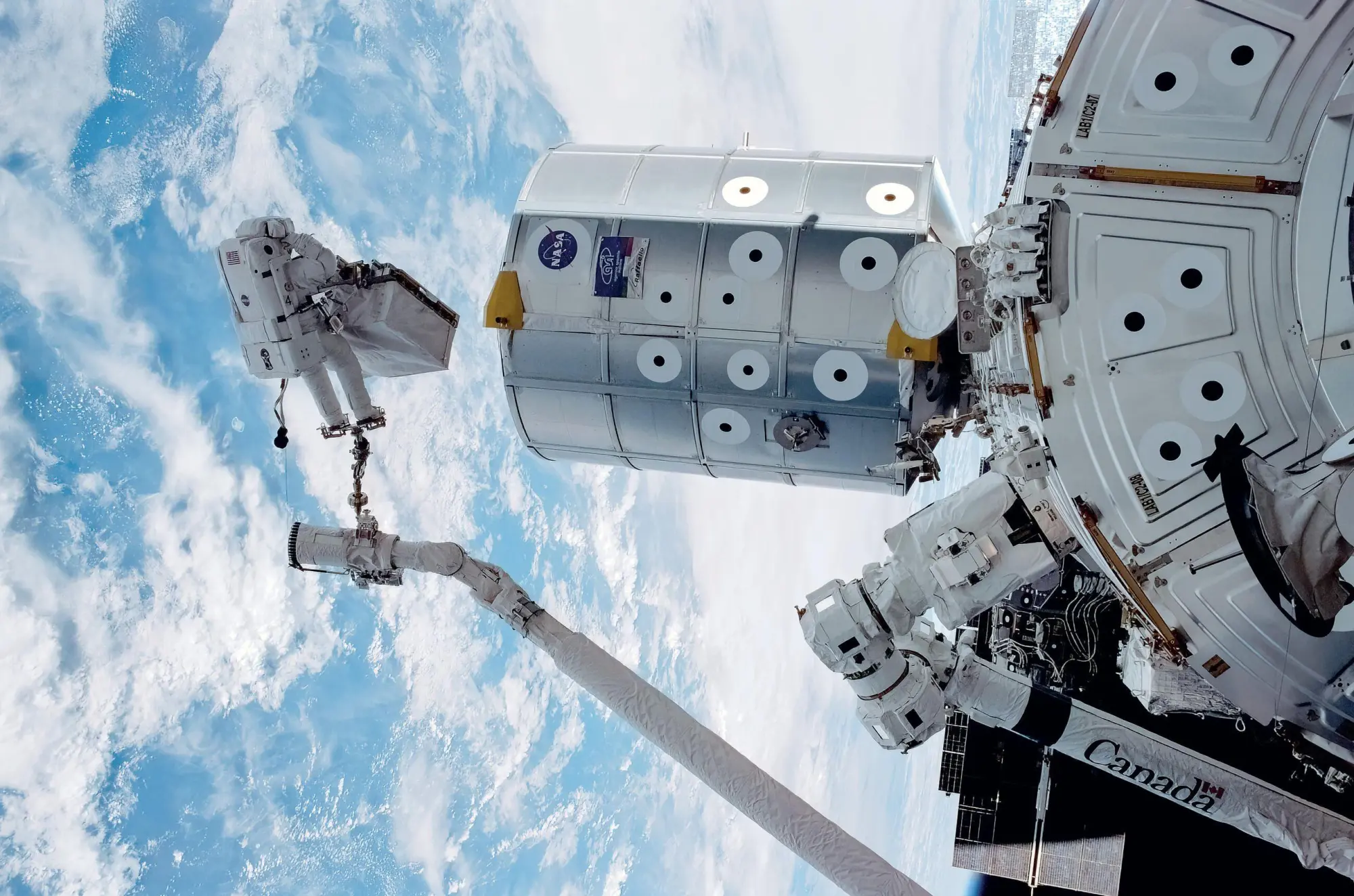 Bild: 9781648291357 | The Space Shuttle | Roland Miller | Buch | Gebunden | Englisch | 2022