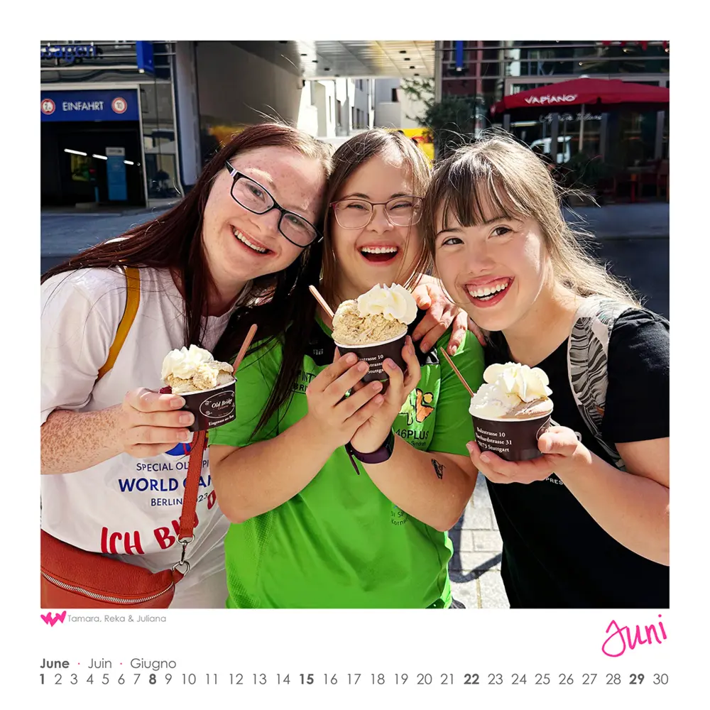 Bild: 9783862561957 | Tischkalender A little extra 2025 | Conny Wenk | Kalender | Sonstiges
