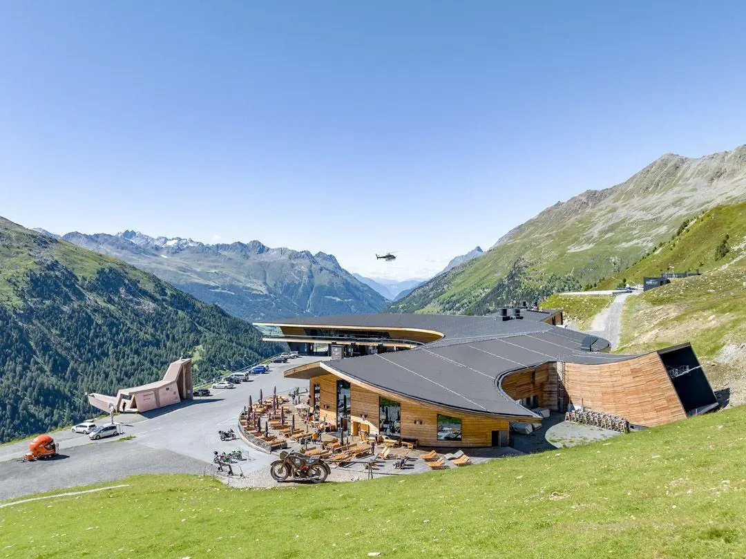 Bild: 9783702243357 | 100 x Tirol | Uwe Schwinghammer | Taschenbuch | 256 S. | Deutsch