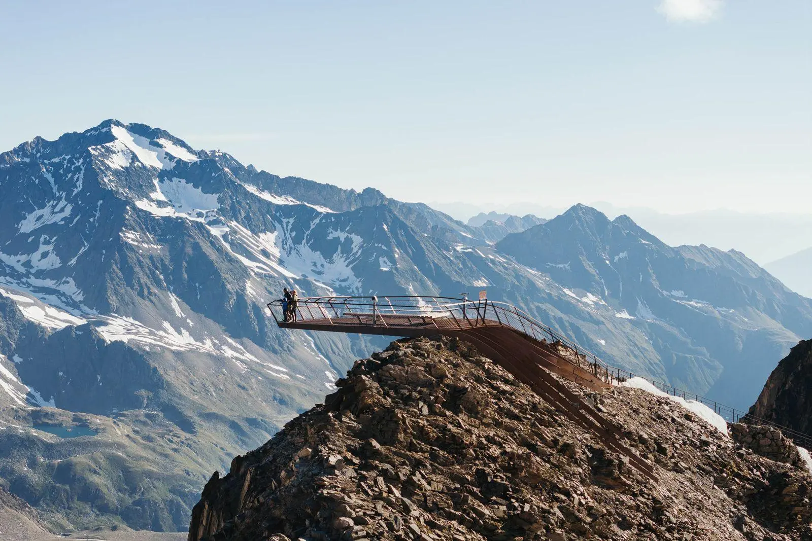 Bild: 9783702243357 | 100 x Tirol | Uwe Schwinghammer | Taschenbuch | 256 S. | Deutsch