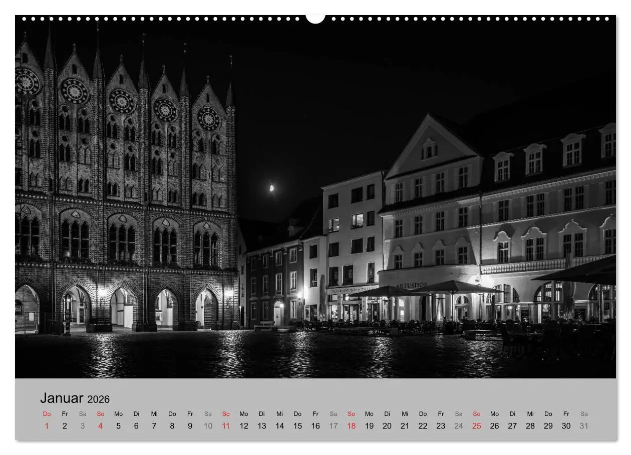 Bild: 9783516033557 | Hansestadt Stralsund bei Nacht (mit GPS-Koordinaten) (Wandkalender...