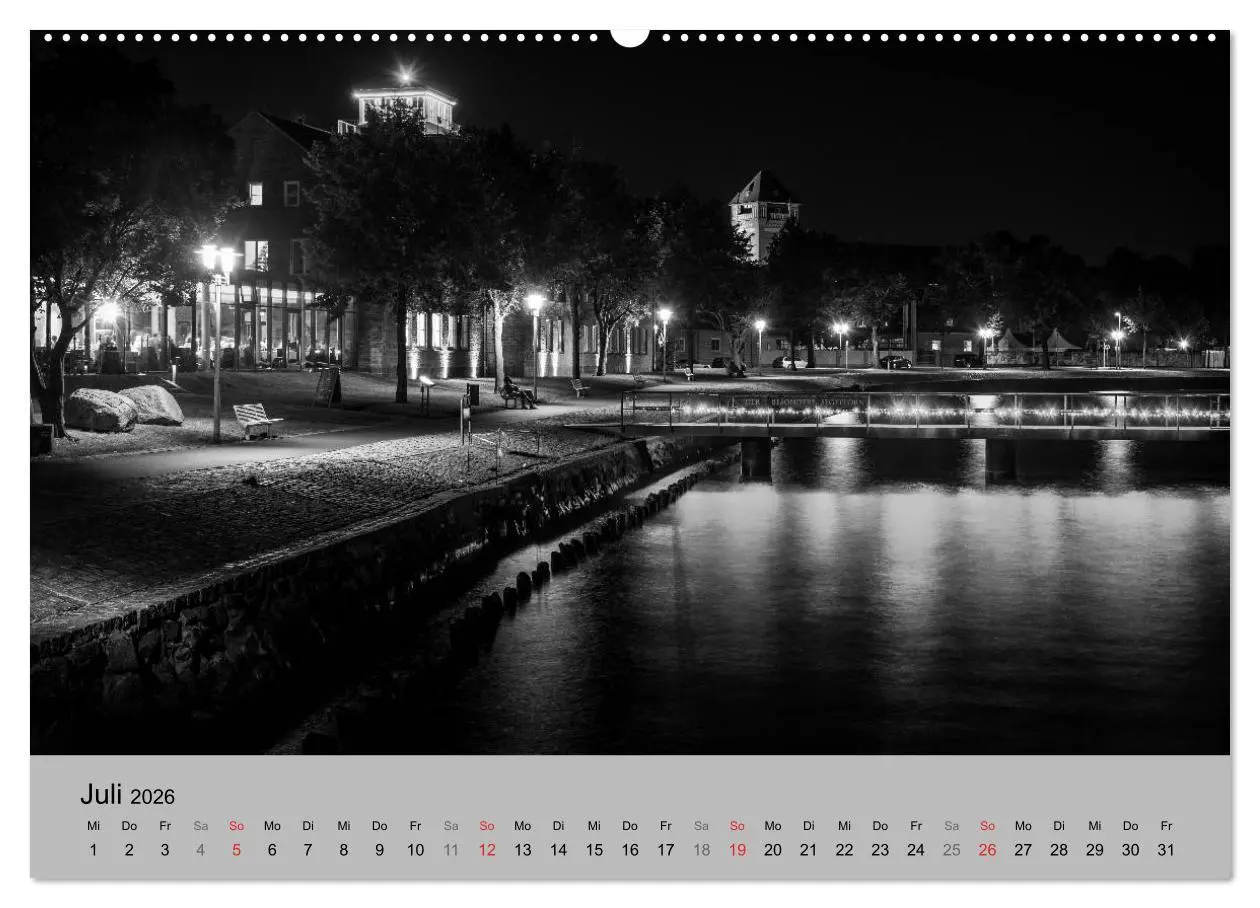 Bild: 9783516033557 | Hansestadt Stralsund bei Nacht (mit GPS-Koordinaten) (Wandkalender...