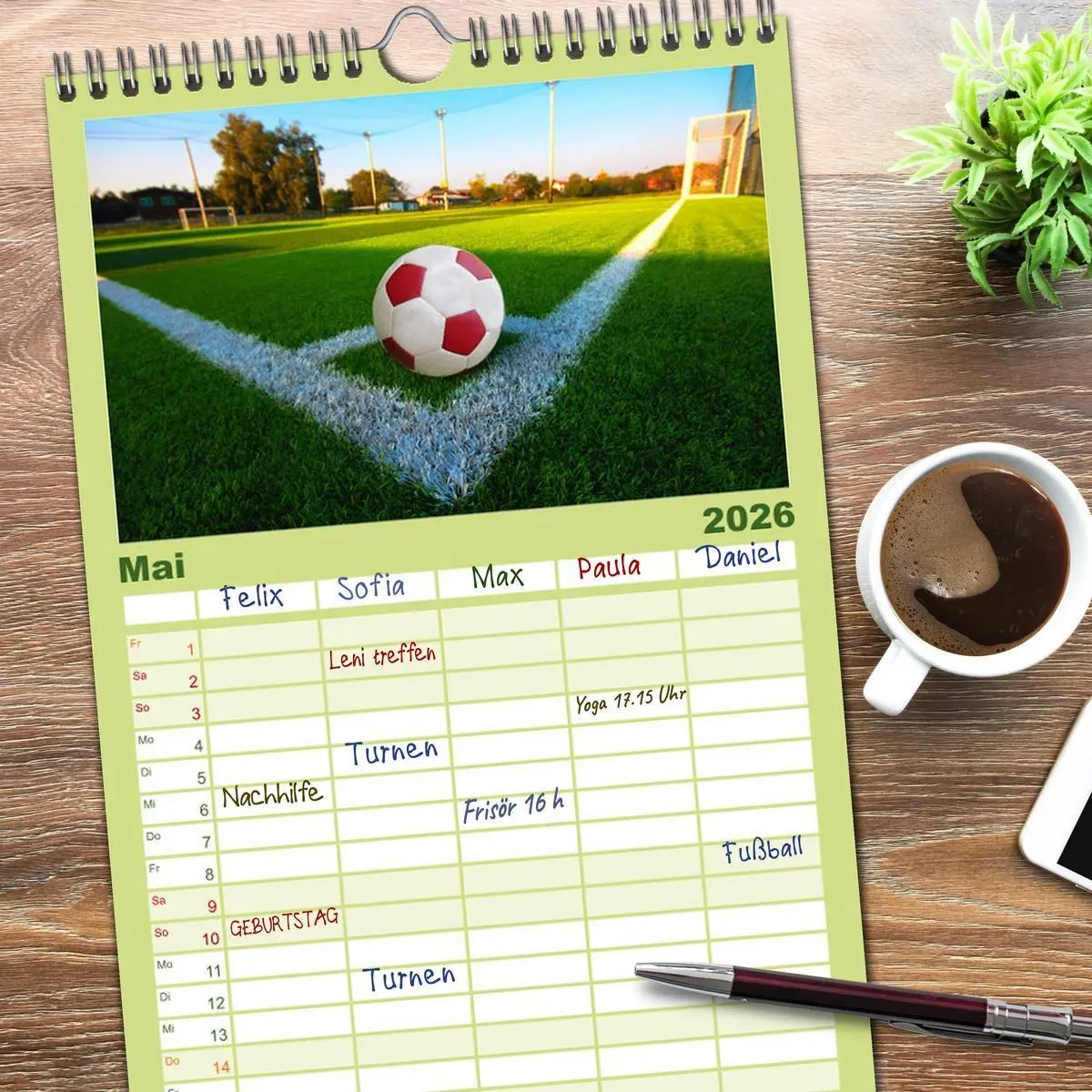 Bild: 9783516504057 | Familienplaner 2026 - Fußball - pure Leidenschaft mit 5 Spalten...