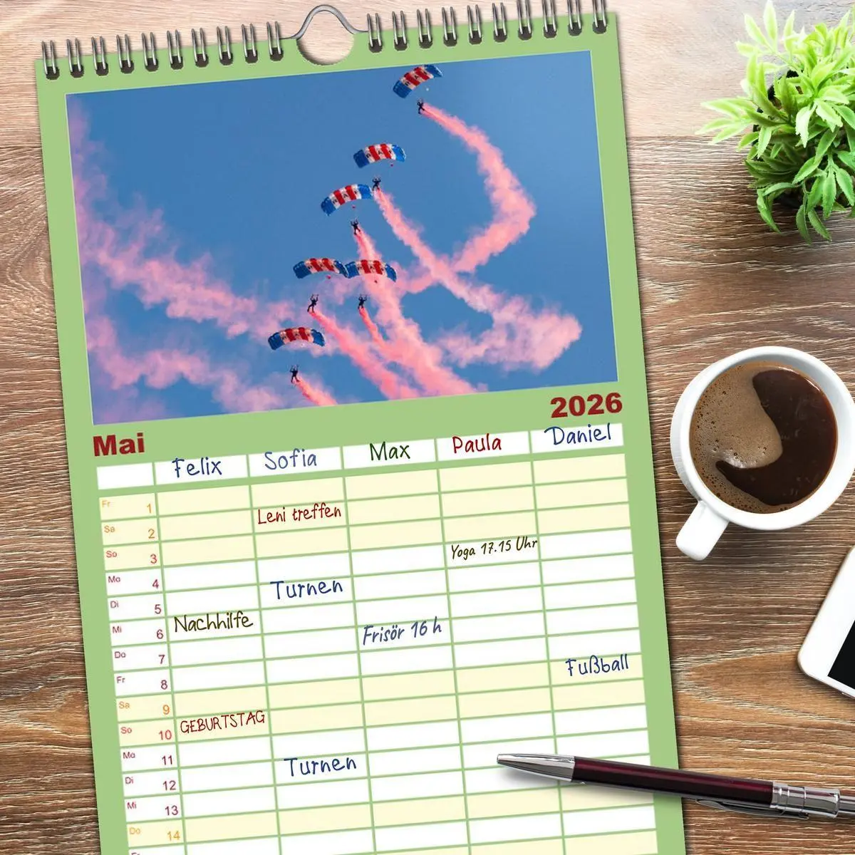Bild: 9783516724257 | Familienplaner 2026 - Militärflieger mit 5 Spalten (Wandkalender,...
