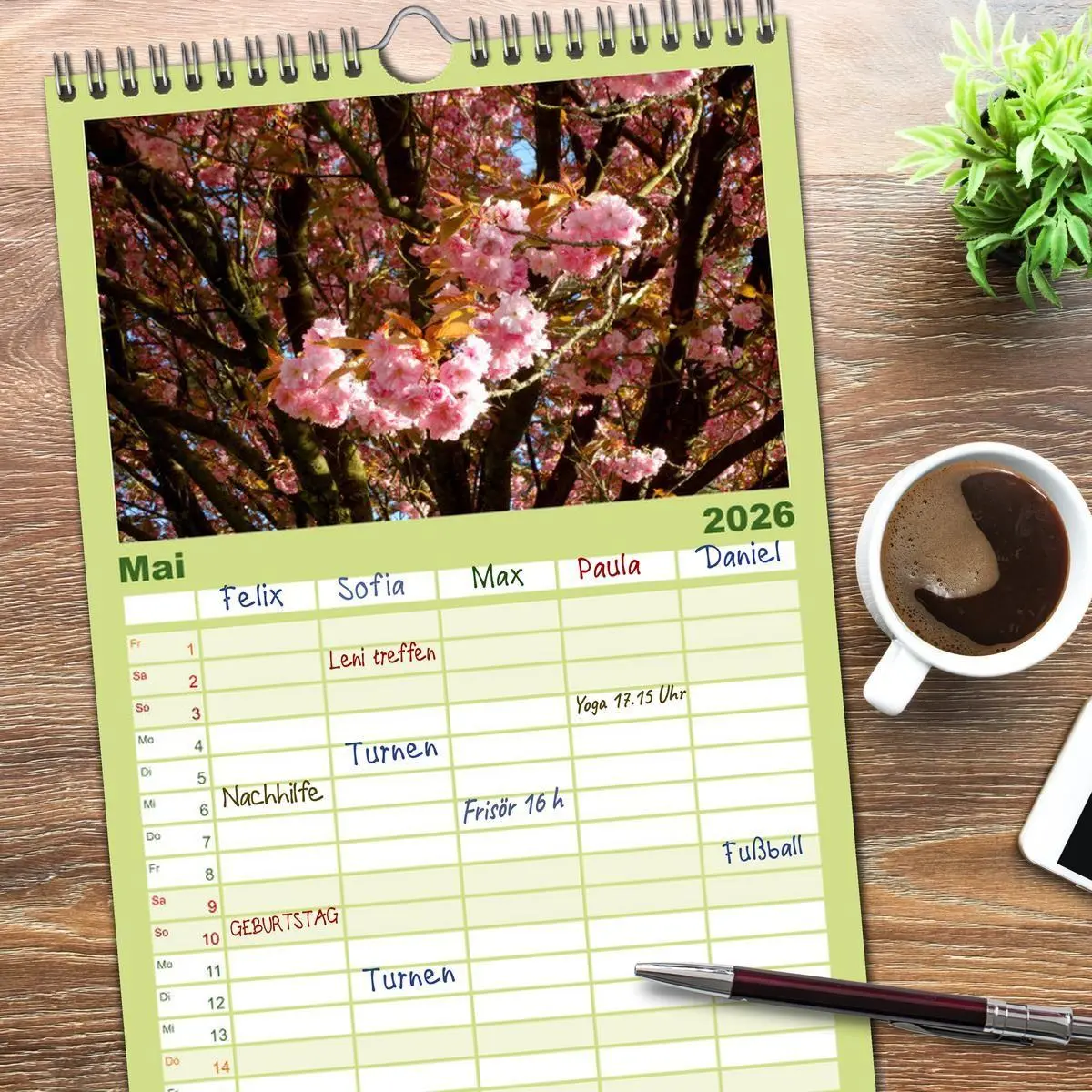 Bild: 9783516517057 | Familienplaner 2026 - Jahreszeiten mit 5 Spalten (Wandkalender, 21...