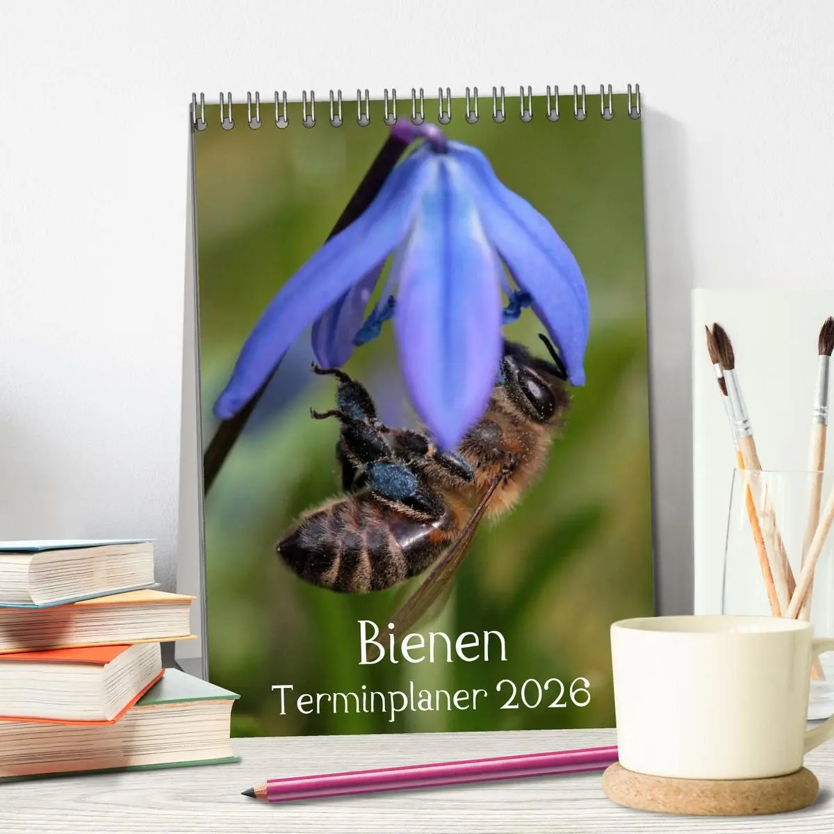Bild: 9783516439557 | Bienen-Terminplaner 2026 (Tischkalender 2026 DIN A5 hoch), CALVENDO...