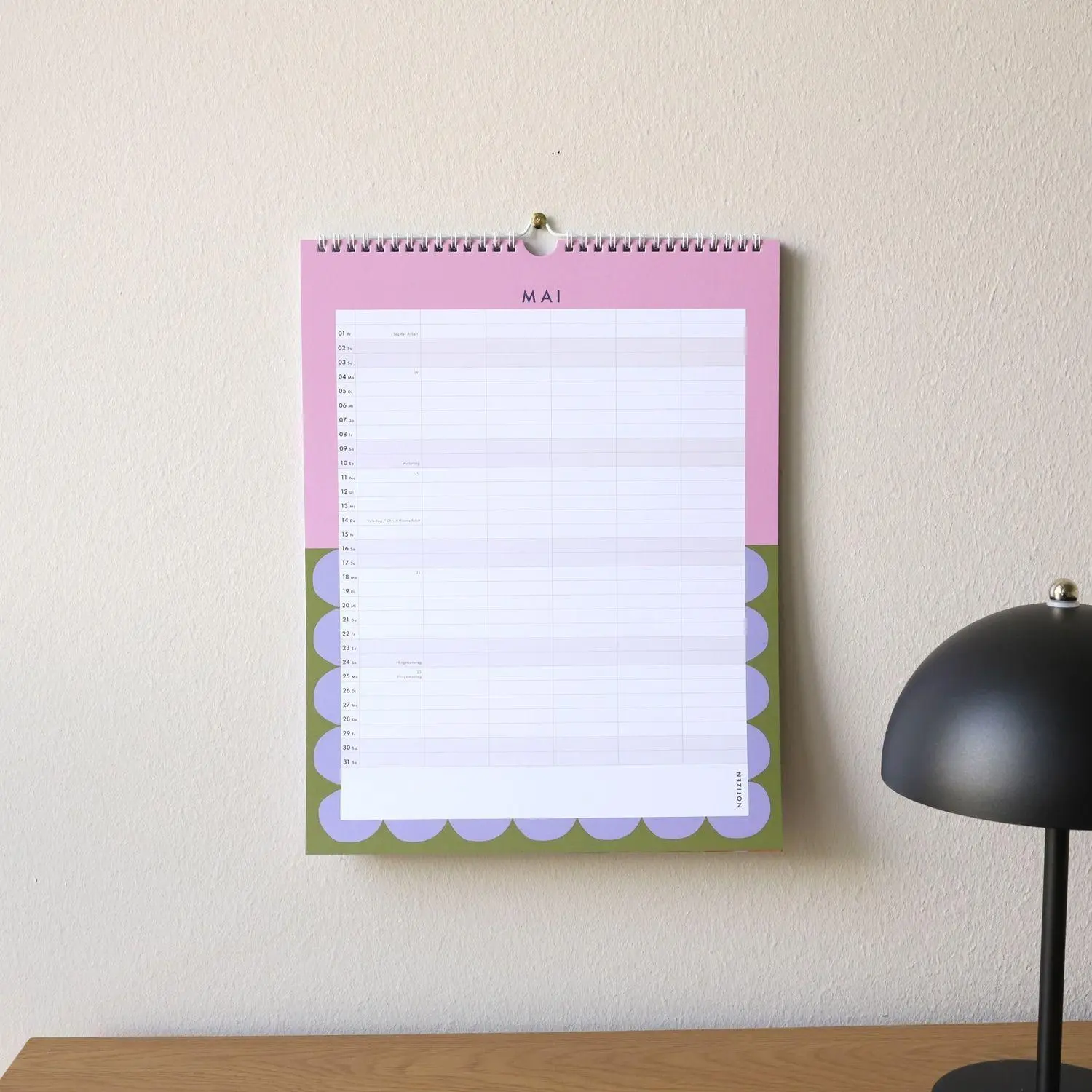 Bild: 4260694869857 | Familienwandkalender 2027 | GmbH | Kalender | 15 S. | Deutsch | 2027