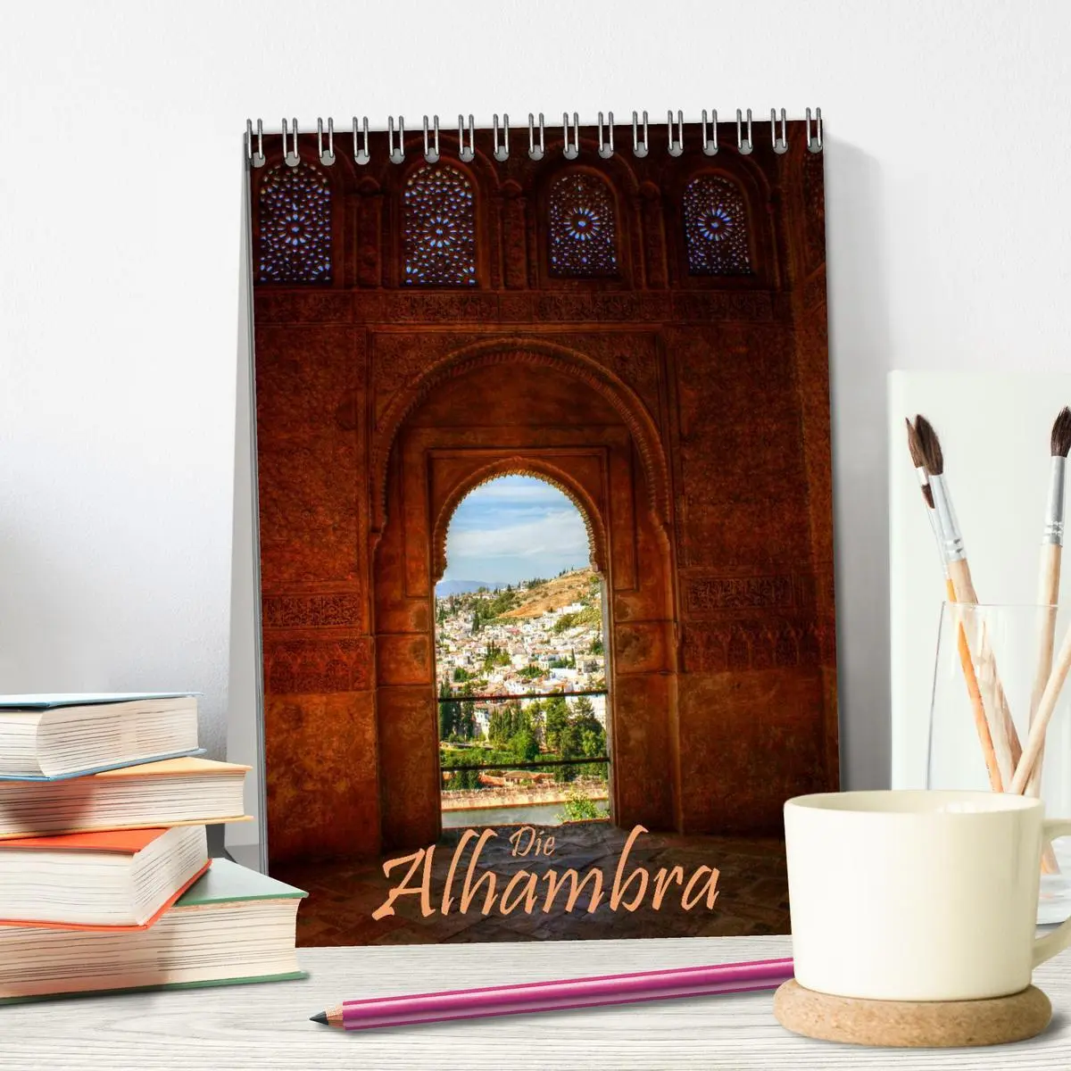 Bild: 9783516440058 | Die Alhambra (Tischkalender 2026 DIN A5 hoch), CALVENDO Monatskalender