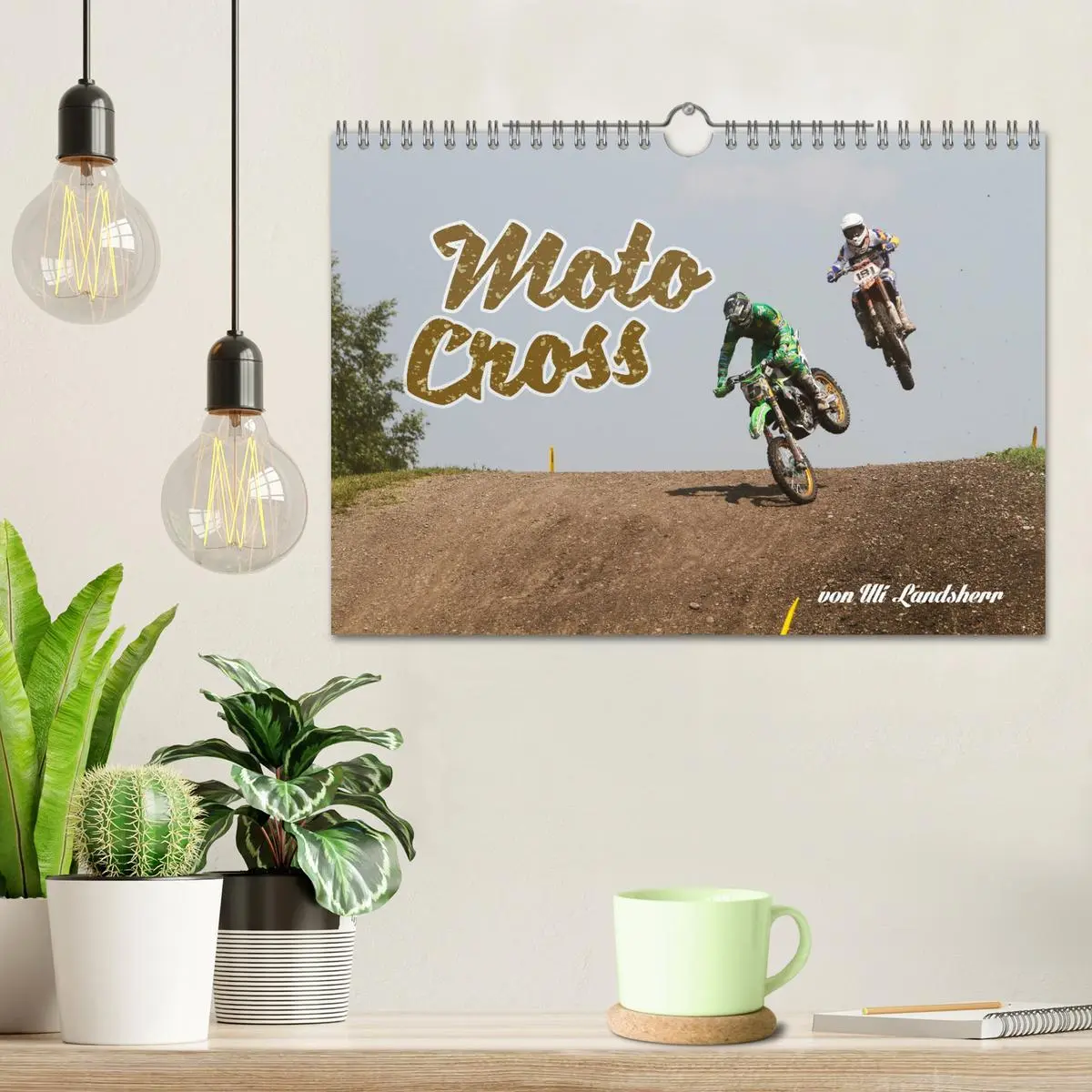 Bild: 9783457701058 | Moto Cross (Wandkalender 2026 DIN A4 quer), CALVENDO Monatskalender