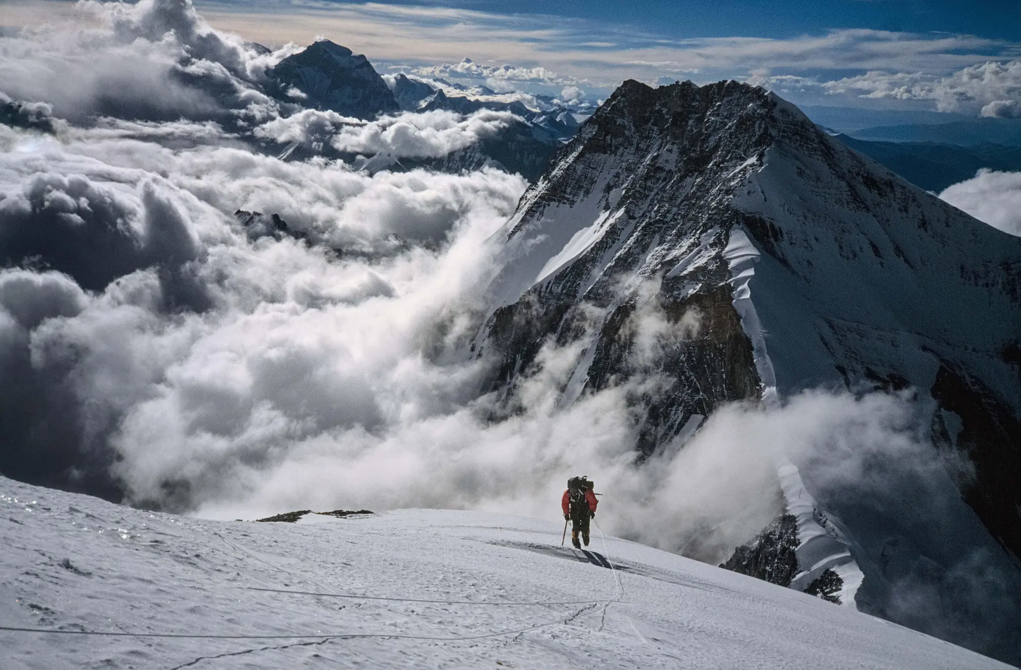 Bild: 9783987011658 | Abenteuer Heilige Berge | Helga Hengge | Taschenbuch | 288 S. | 2026