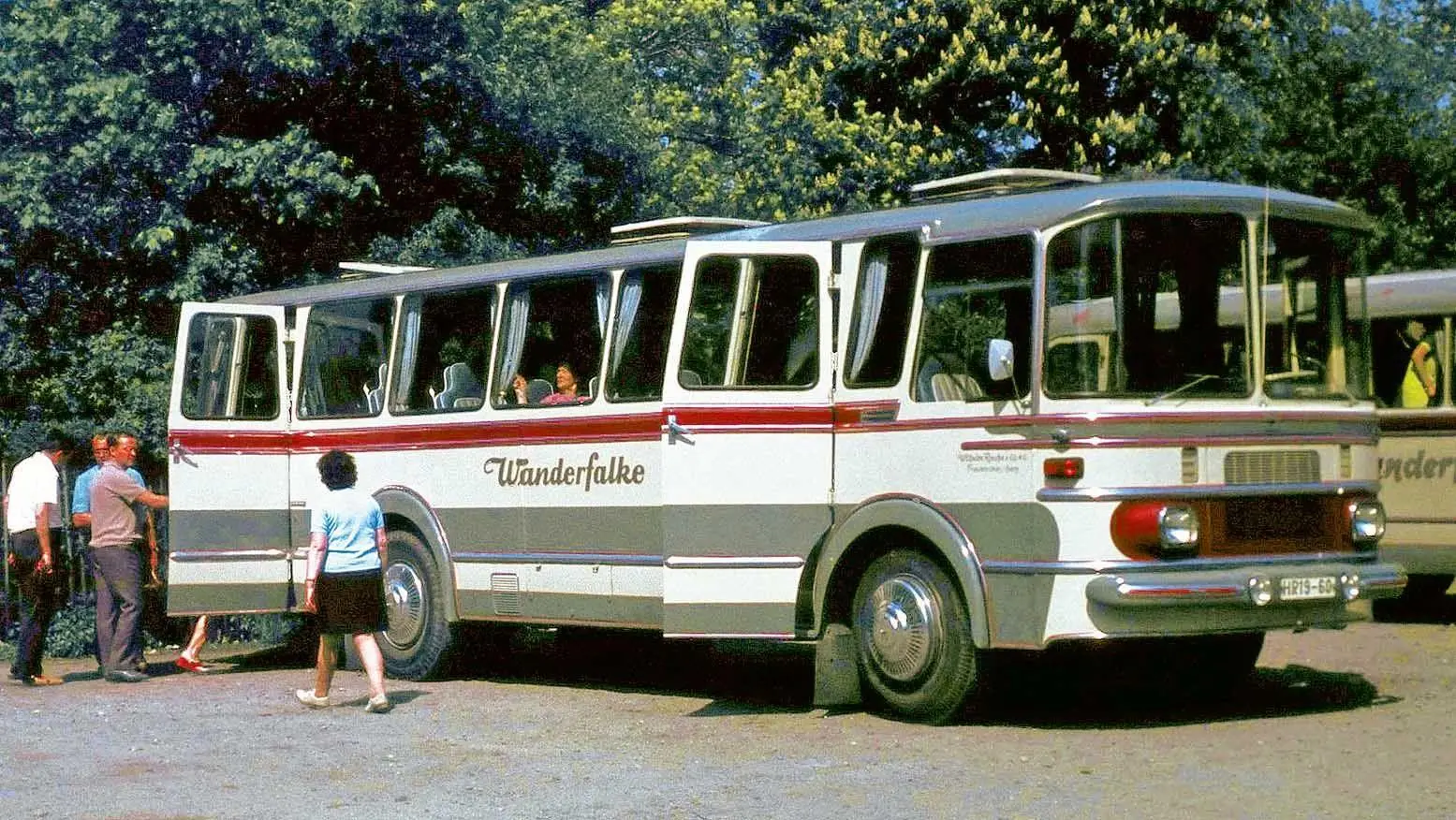 Bild: 9783751612258 | Jahrbuch Omnibusse 2027 | Taschenbuch | 144 S. | Deutsch | 2026