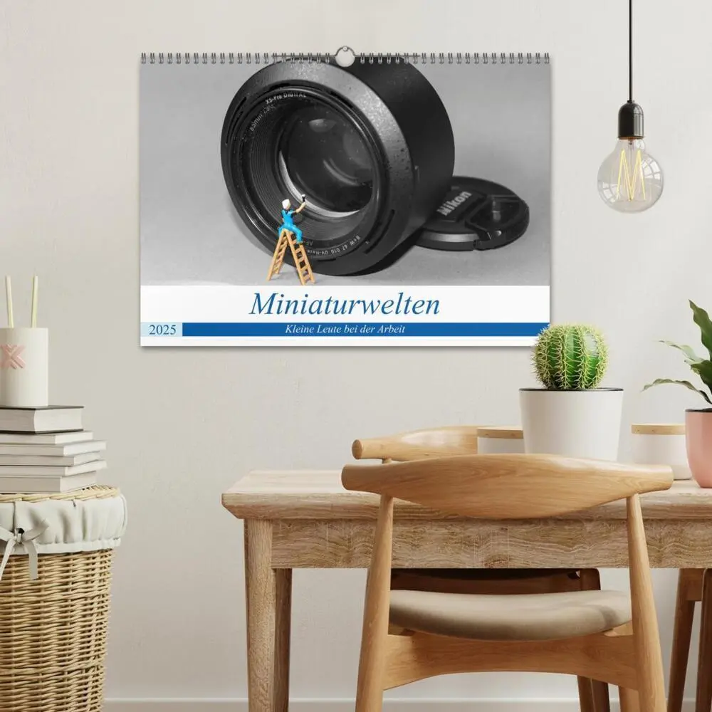 Bild: 9783435403158 | Miniaturwelten - Kleine Leute bei der Arbeit (Wandkalender 2025 DIN...