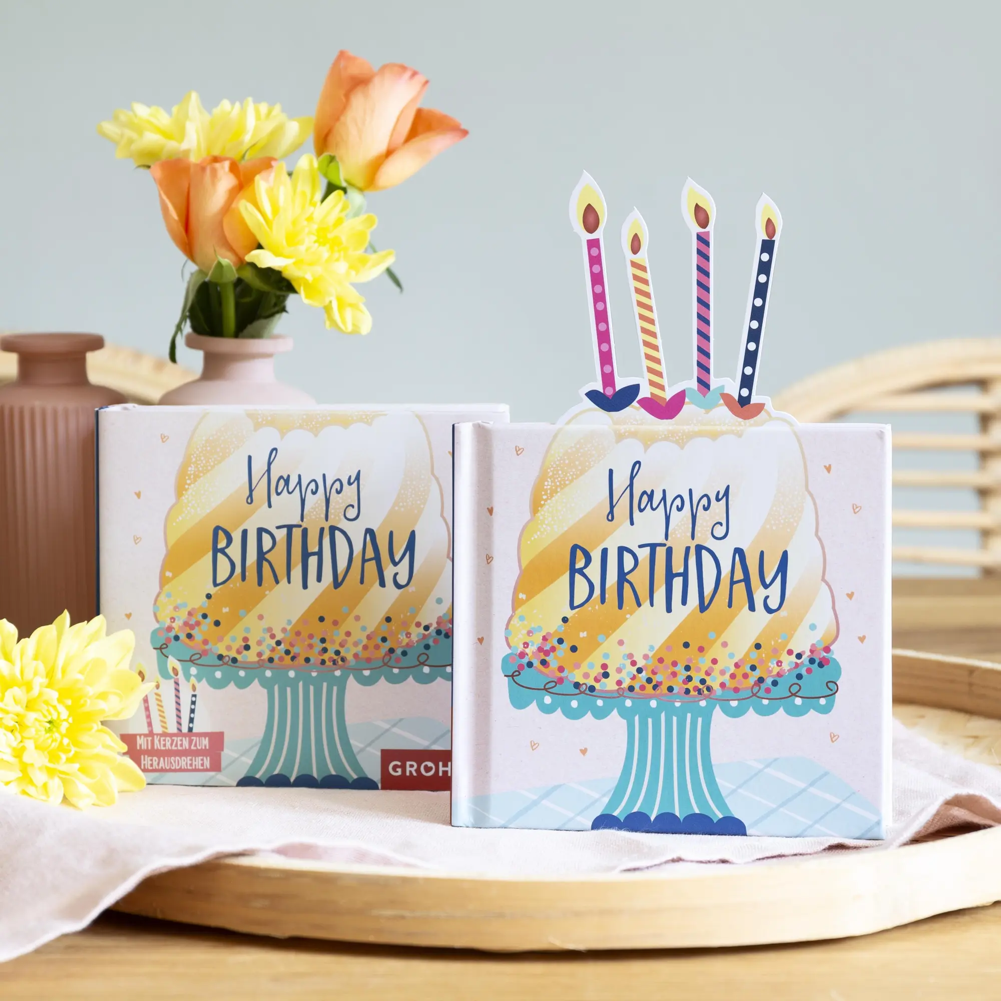 Bild: 9783848524358 | Happy birthday | Mit Kerzen zum Herausdrehen | Groh Verlag | Buch
