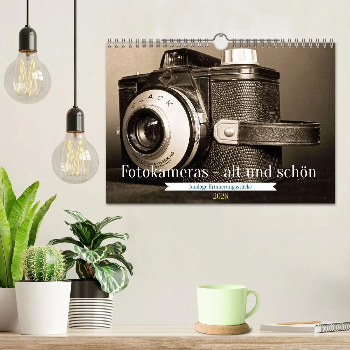 Bild: 9783457374658 | Fotokameras - alt und schön (Wandkalender 2026 DIN A4 quer),...