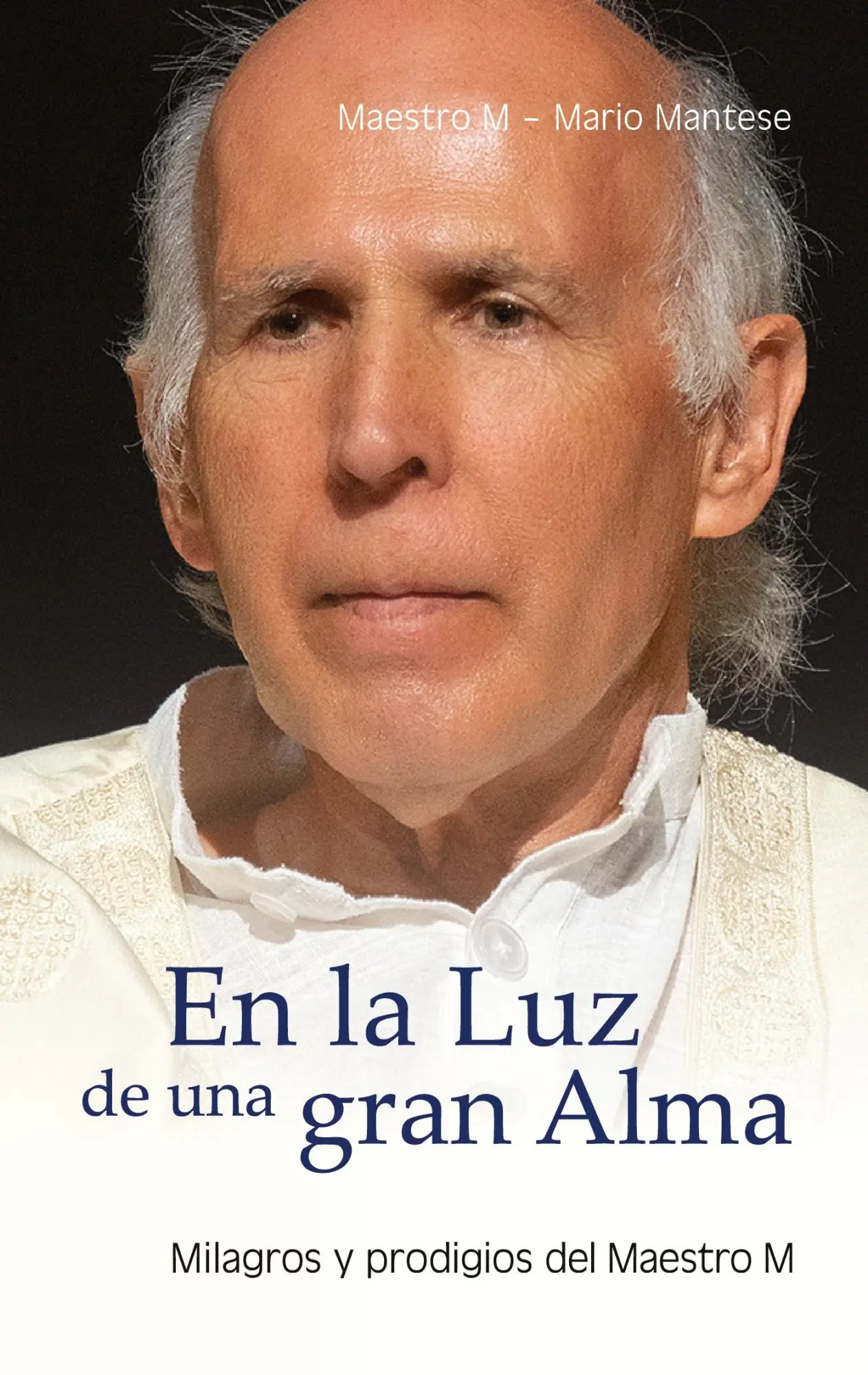 Cover: 9783751994958 | En la Luz de una gran Alma | Milagros y prodigios del Maestro M | Buch