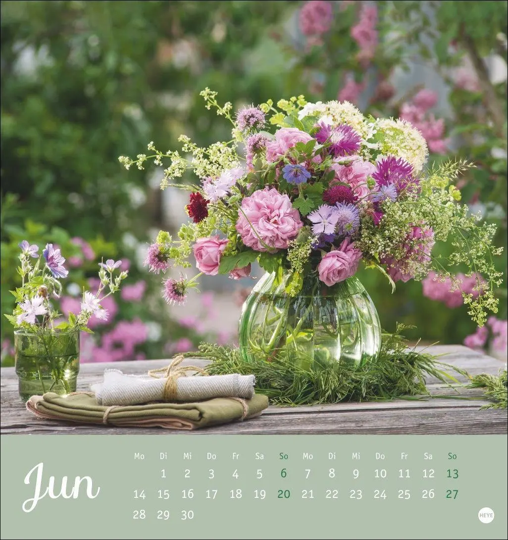 Bild: 9783756415458 | Herzliche Blumengrüße Postkartenkalender 2027 | Heye | Kalender | 2027