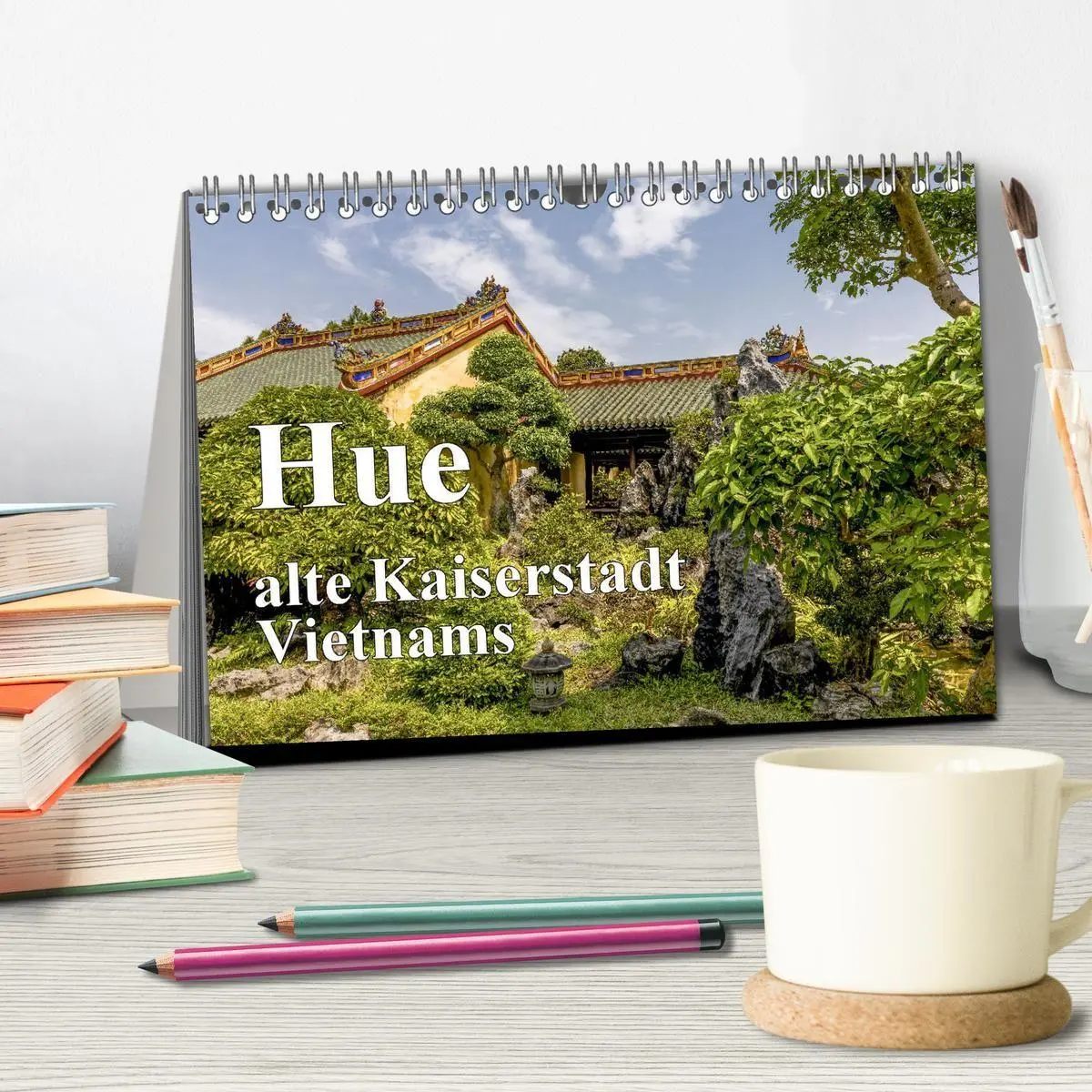 Bild: 9783569085558 | Hue alte Kaiserstadt Vietnams (Tischkalender 2027 DIN A5 quer),...