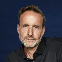 Autor: 9783039650859 | Riskante Sehnsucht | Voll im Wind - voll im Leben | Schröder Dirk