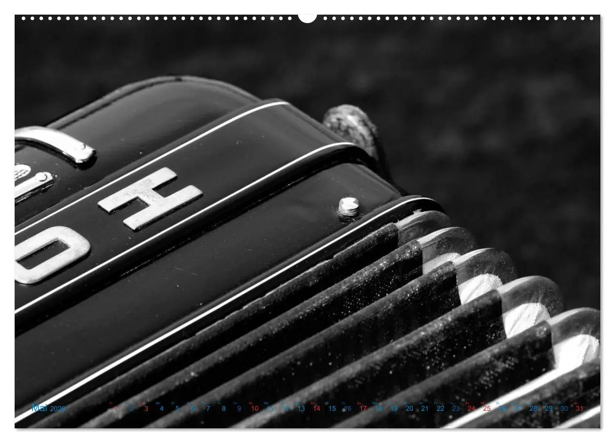 Bild: 9783457981559 | Akkordeon - close up (Wandkalender 2026 DIN A2 quer), CALVENDO...