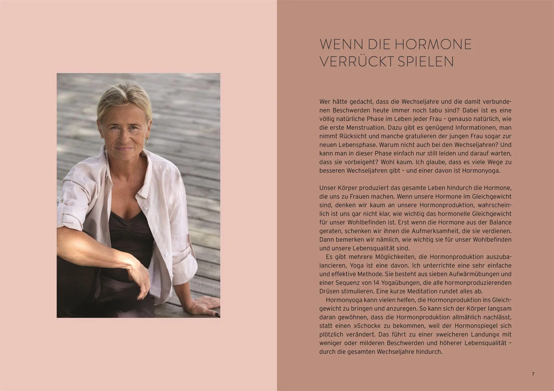 Bild: 9783831052059 | Hormonyoga für die Wechseljahre | Lone Hunæus | Buch | 160 S. | 2025