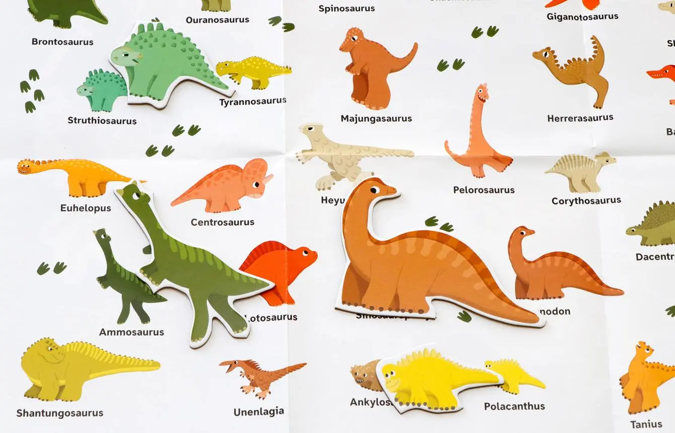 Bild: 9783962442859 | 49 Dinos und 1 Asteroid | Ein Dinoknäuel-Puzzle | Caroline Selmes