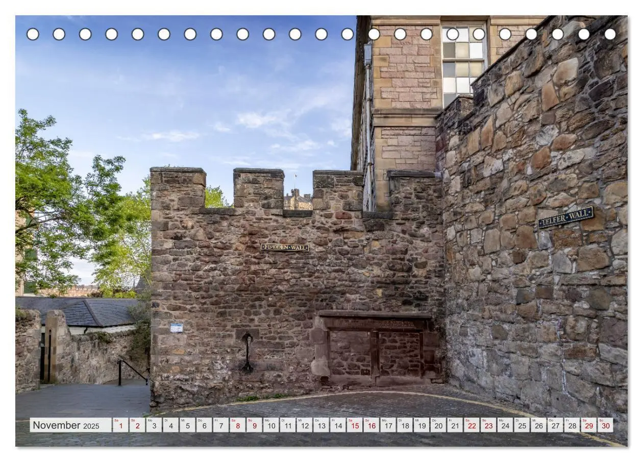 Bild: 9783383954559 | EDINBURGH Impressionen bei Tag und Nacht (Tischkalender 2025 DIN A5...