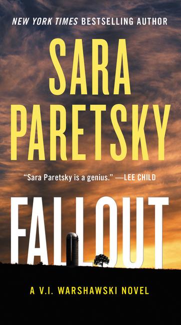 Fallout | A V.I. Warshawski Novel | Sara Paretsky | Taschenbuch | Vic Warshawski / V. I. Warshawski | 574 S. | Englisch | 2017 | Harper Collins Publ. USA | EAN 9780062435859 - Paretsky, Sara