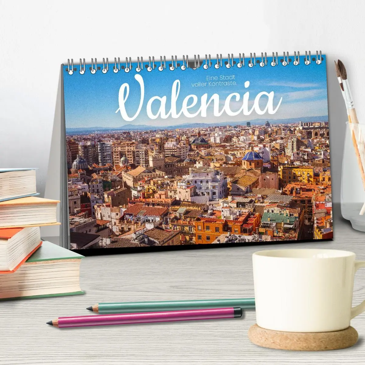 Bild: 9783457417959 | Valencia - Eine Stadt voller Kontraste. (Tischkalender 2026 DIN A5...