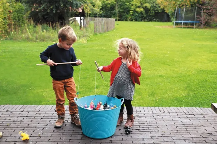 Bild: 5414561820260 | Angelspiel Enten bunt (Kinderspiel) | Spiel | 6 Enten | 276182026